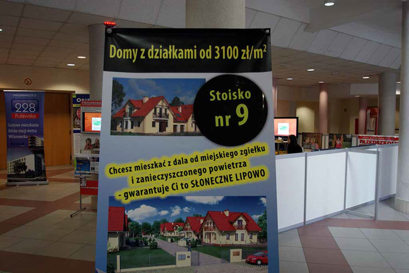 stoiska wystawców w pawilonie targowym (9)